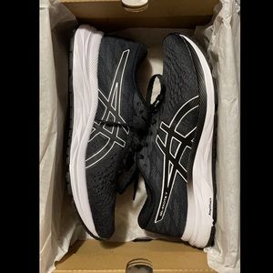 ASICS Gel-Excite 7 size 11 wide